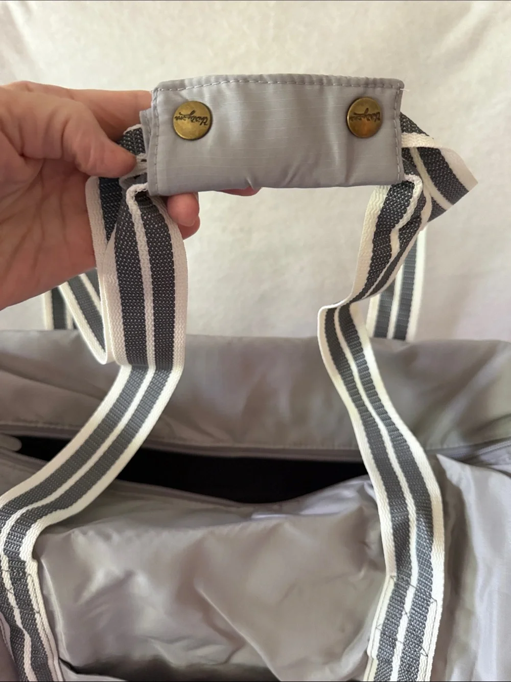 thirty-one Travel Duffle, Whisper Grey Colorblock Print
